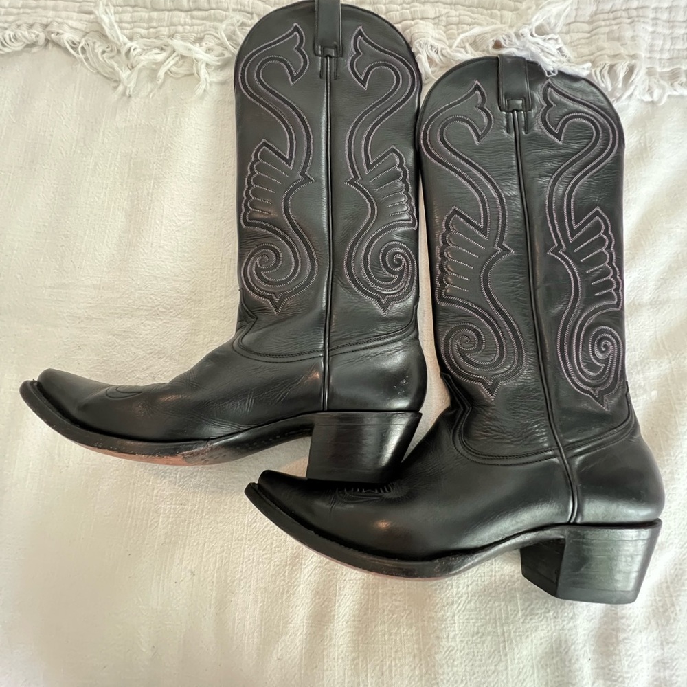 Heritage Boot Co. Leather Embroidered Boots EUC 2255 - Picture 2 of 5